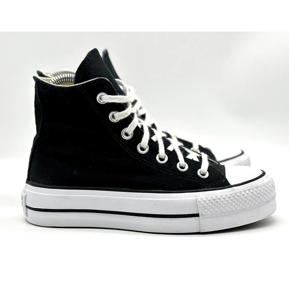 Converse Shoes Converse Shoes Women Size 5 Chuck Taylor All Star